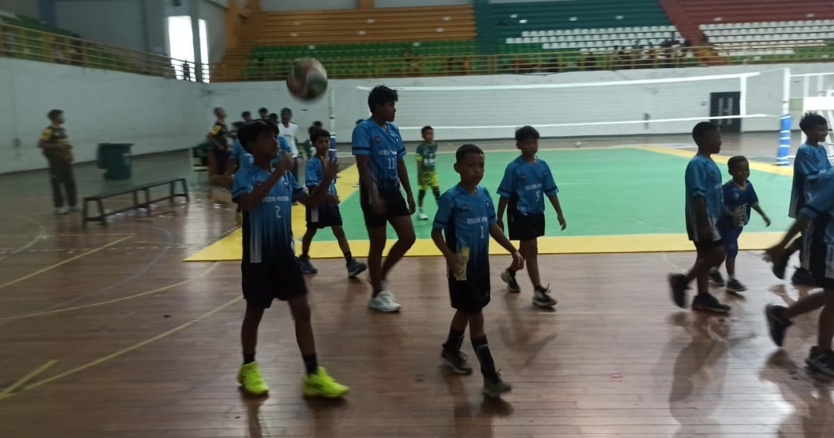 Dugaan Ketidaksesuaian Usia Pemain Warnai Kejuaraan Voli U-12 Kabupaten Bandung