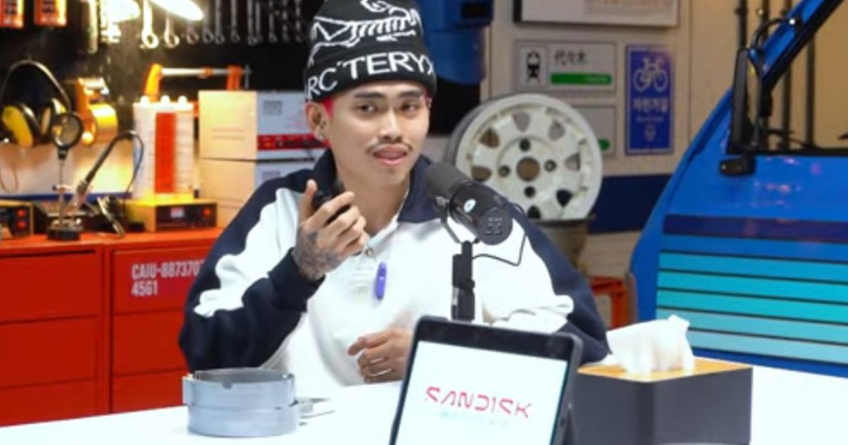 host Praz Teguh di kanal YouTube Tuah Kreasi.foto: BN