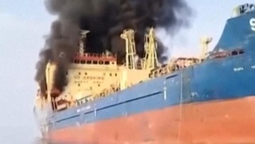 Tanker Berbendera Palau Dibakar Militer Iran di Selat Hormuz