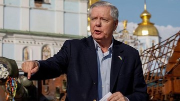 AS Soroti Potensi Dinasti Kekuasaan Iran Pasca-Khamenei, Senator Graham Beri Peringatan Keras