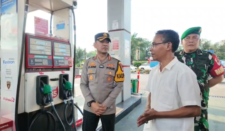 Antisipasi Lonjakan Pemudik, Polisi Jamin Pasokan BBM Tol Tangerang-Merak Terjamin Aman