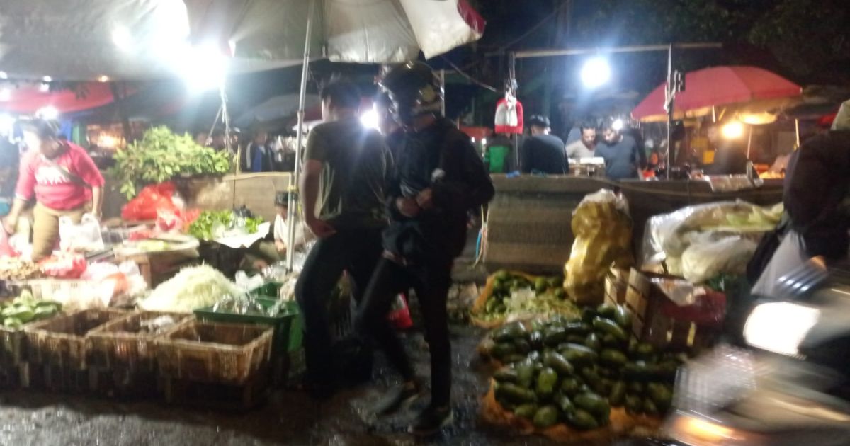 Suasana pedagang pasar Minggu.Foto.Alek