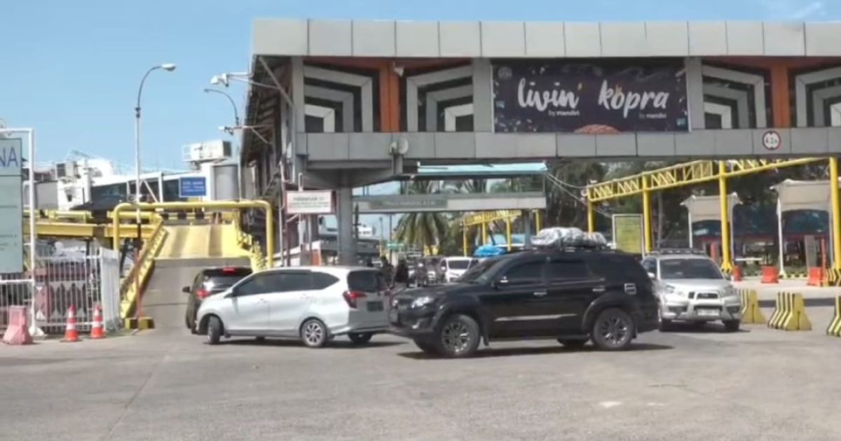 H+1 Lebaran 2026: Penumpang Penyeberangan Jawa-Sumatra Tembus 952 Ribu Orang