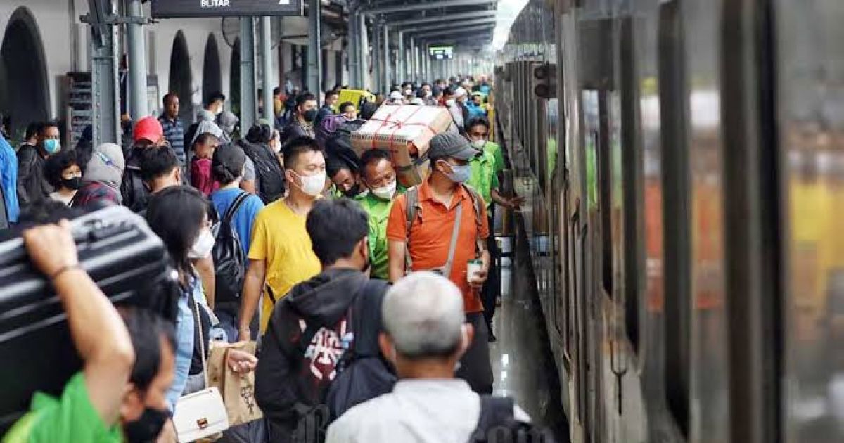 Penumpang KAI Daop 1 Jakarta.foto Narsum.