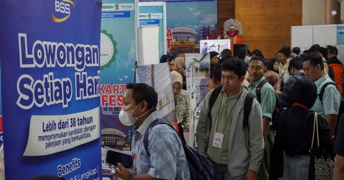 Para pencari kerja,Foto dok pribadi.