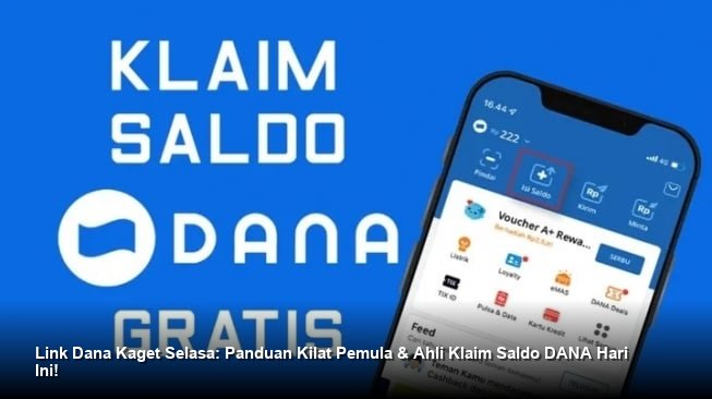 Tangan seseorang dengan cepat menekan layar smartphone yang menampilkan notifikasi amplop digital DANA berwarna merah.